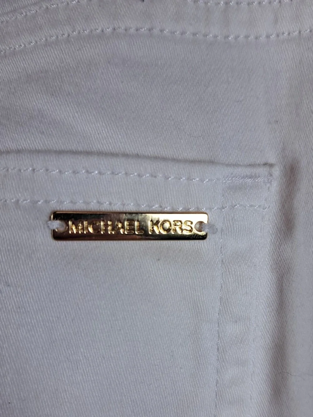 Michael Kors White Skinny Jeans with Gold-Tone Accents